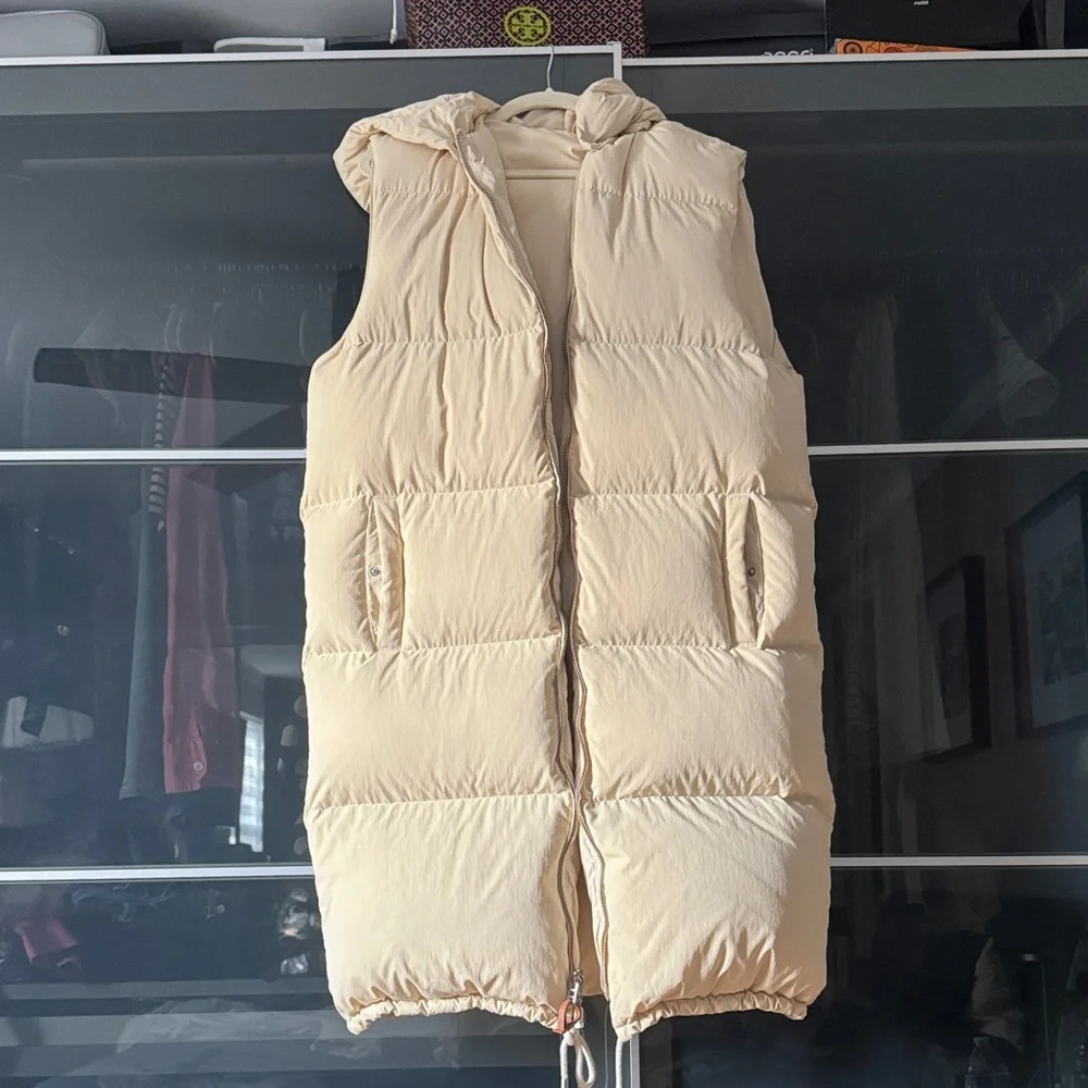 Tory Burch Cream Long Down Vest size S